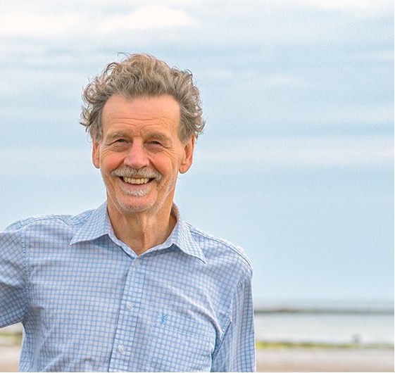 Roger on beach mugshot